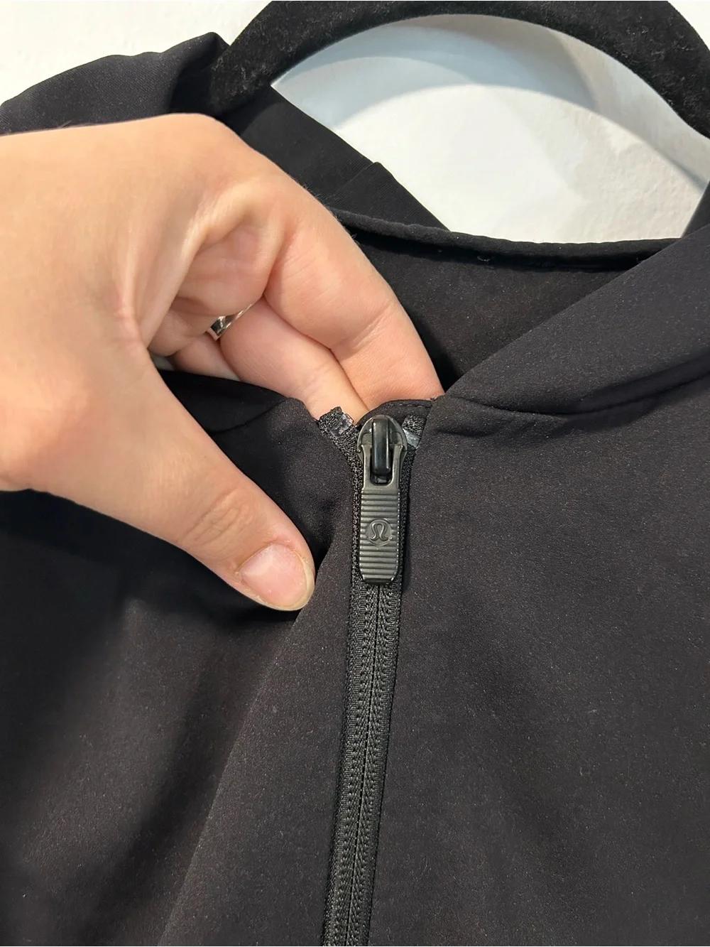Lululemon Shaped Jacket Black Size 8